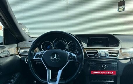 Mercedes-Benz E-Класс, 2015 год, 2 550 000 рублей, 6 фотография