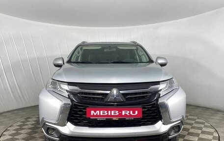 Mitsubishi Pajero Sport III рестайлинг, 2019 год, 3 250 000 рублей, 2 фотография