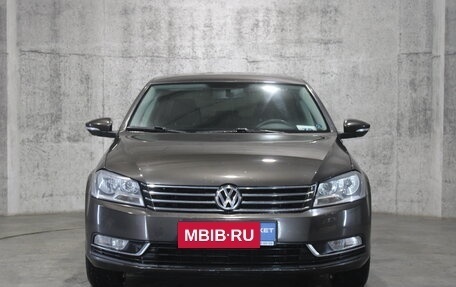 Volkswagen Passat B7, 2012 год, 1 049 000 рублей, 2 фотография