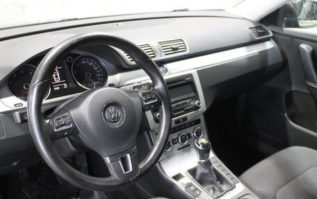 Volkswagen Passat B7, 2012 год, 1 049 000 рублей, 10 фотография
