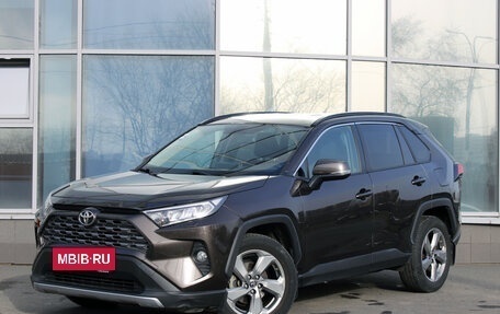 Toyota RAV4, 2020 год, 2 972 000 рублей, 3 фотография