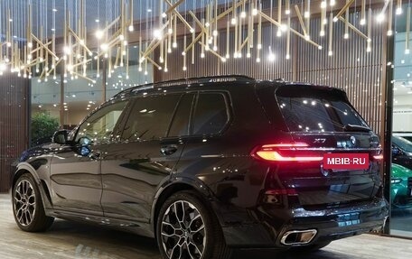 BMW X7, 2023 год, 16 200 000 рублей, 4 фотография