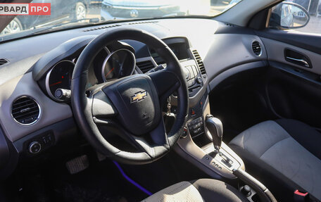 Chevrolet Cruze II, 2012 год, 879 990 рублей, 10 фотография