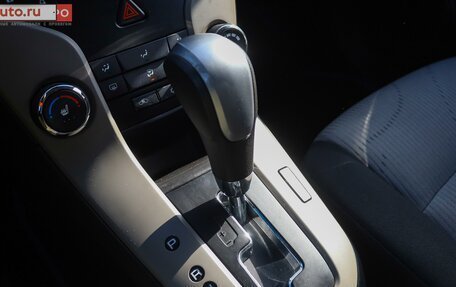 Chevrolet Cruze II, 2012 год, 879 990 рублей, 16 фотография