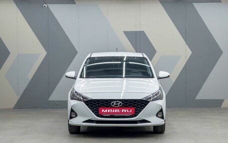 Hyundai Solaris II рестайлинг, 2020 год, 1 890 000 рублей, 2 фотография
