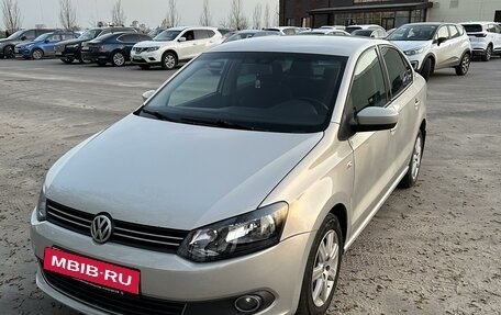 Volkswagen Polo VI (EU Market), 2011 год, 790 000 рублей, 1 фотография
