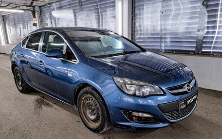 Opel Astra J, 2014 год, 1 091 000 рублей, 3 фотография