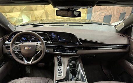 Cadillac Escalade V, 2023 год, 20 700 000 рублей, 10 фотография