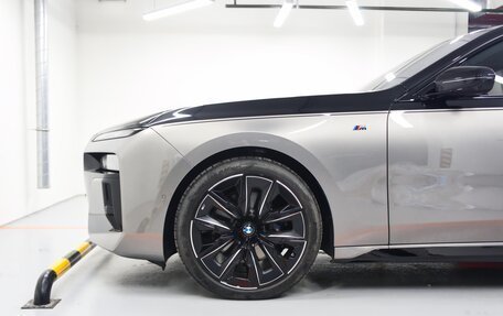 BMW 7 серия, 2023 год, 26 099 000 рублей, 32 фотография