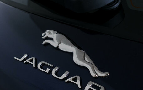 Jaguar F-Pace, 2018 год, 4 100 000 рублей, 19 фотография