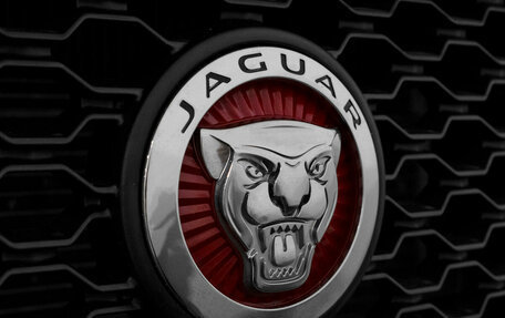Jaguar F-Pace, 2018 год, 4 100 000 рублей, 20 фотография