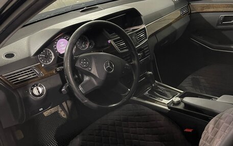 Mercedes-Benz E-Класс, 2010 год, 1 375 000 рублей, 8 фотография