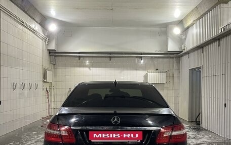 Mercedes-Benz E-Класс, 2010 год, 1 375 000 рублей, 6 фотография