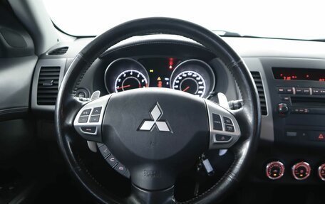 Mitsubishi Outlander III рестайлинг 3, 2011 год, 1 500 000 рублей, 9 фотография