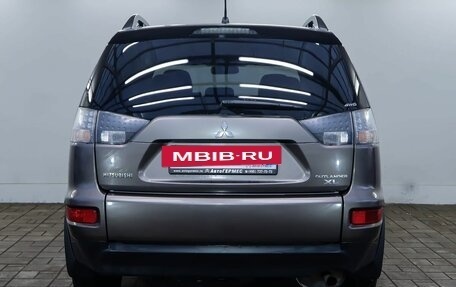 Mitsubishi Outlander III рестайлинг 3, 2011 год, 1 500 000 рублей, 3 фотография
