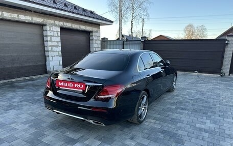Mercedes-Benz E-Класс, 2019 год, 5 950 000 рублей, 9 фотография