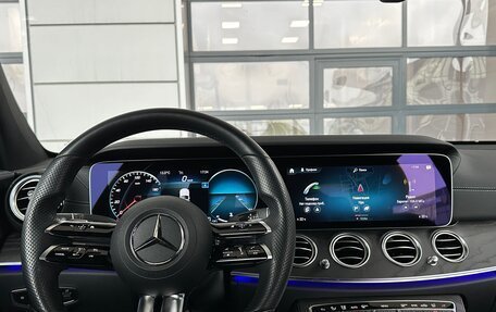 Mercedes-Benz E-Класс, 2021 год, 6 550 000 рублей, 8 фотография