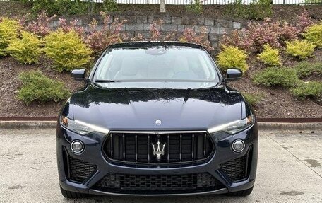 Maserati Levante I, 2020 год, 5 477 000 рублей, 2 фотография