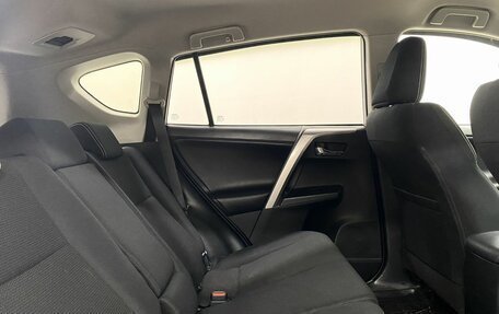 Toyota RAV4, 2018 год, 2 845 000 рублей, 13 фотография