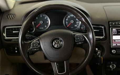 Volkswagen Touareg III, 2015 год, 3 600 000 рублей, 11 фотография