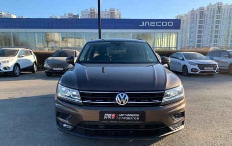 Volkswagen Tiguan II, 2019 год, 2 350 000 рублей, 2 фотография