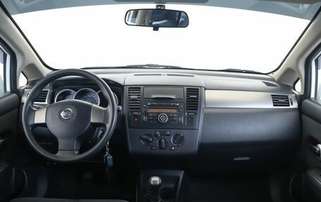 Nissan Tiida, 2011 год, 930 000 рублей, 5 фотография