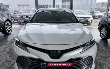 Toyota Camry, 2019 год, 3 159 000 рублей, 2 фотография