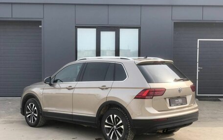 Volkswagen Tiguan II, 2019 год, 2 775 000 рублей, 7 фотография