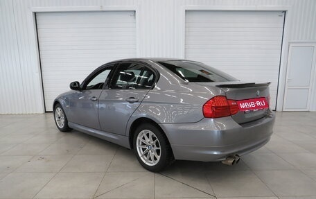 BMW 3 серия, 2011 год, 1 050 000 рублей, 5 фотография