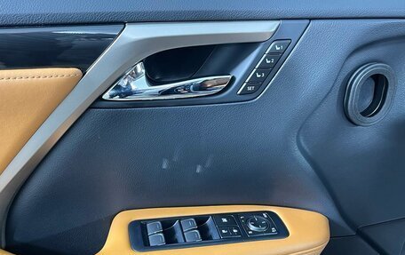 Lexus RX IV рестайлинг, 2019 год, 6 190 000 рублей, 17 фотография