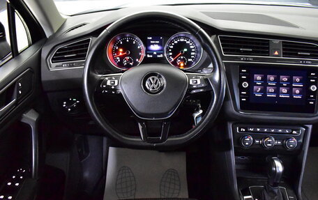 Volkswagen Tiguan II, 2020 год, 2 990 000 рублей, 18 фотография