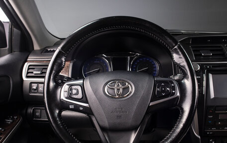 Toyota Camry, 2016 год, 2 239 000 рублей, 10 фотография