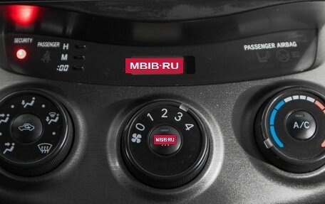 Toyota RAV4, 2011 год, 1 649 000 рублей, 14 фотография