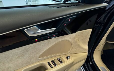 Audi A8, 2012 год, 3 300 000 рублей, 11 фотография