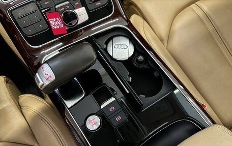 Audi A8, 2012 год, 3 300 000 рублей, 26 фотография
