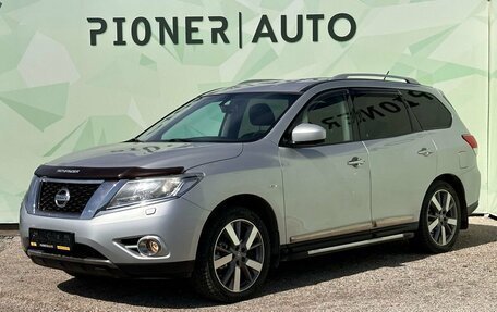 Nissan Pathfinder, 2015 год, 2 410 000 рублей, 3 фотография