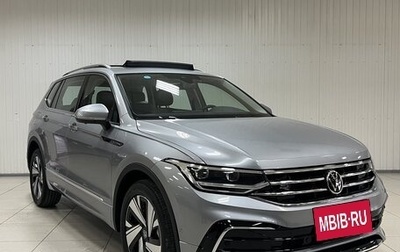 Volkswagen Tiguan II, 2023 год, 5 300 000 рублей, 1 фотография