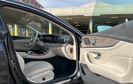 Mercedes-Benz CLS, 2018 год, 4 530 000 рублей, 12 фотография
