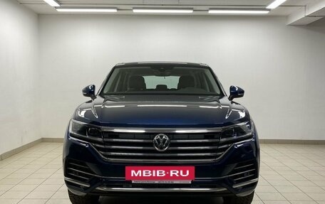 Volkswagen Touareg III, 2018 год, 5 150 000 рублей, 2 фотография