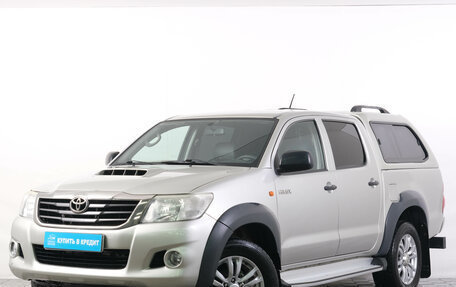 Toyota Hilux VII, 2013 год, 1 799 000 рублей, 4 фотография