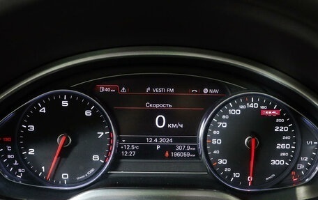 Audi A8, 2010 год, 1 700 000 рублей, 11 фотография