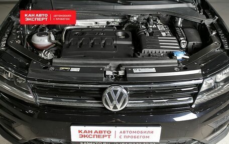Volkswagen Tiguan II, 2018 год, 2 938 300 рублей, 2 фотография