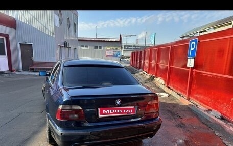 BMW 5 серия, 2001 год, 760 000 рублей, 1 фотография