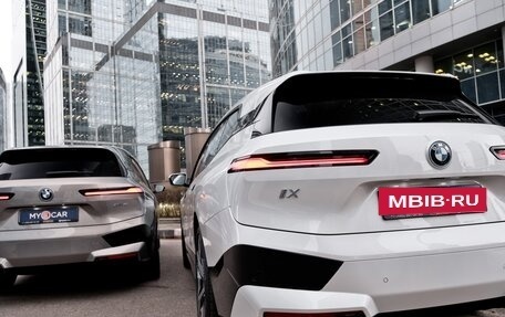 BMW iX, 2023 год, 9 898 000 рублей, 9 фотография
