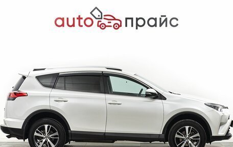 Toyota RAV4, 2017 год, 2 877 000 рублей, 8 фотография