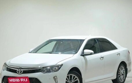Toyota Camry, 2016 год, 2 629 000 рублей, 3 фотография
