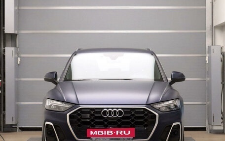 Audi Q5, 2021 год, 5 988 940 рублей, 2 фотография