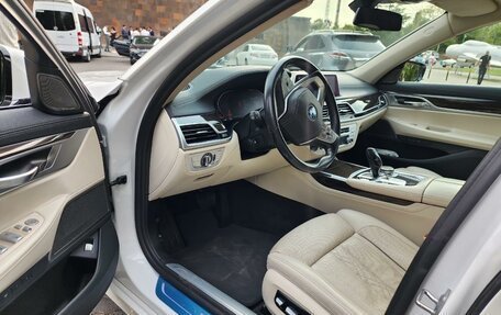 BMW 7 серия, 2019 год, 7 800 000 рублей, 19 фотография