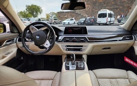 BMW 7 серия, 2019 год, 7 800 000 рублей, 15 фотография