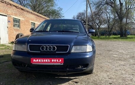 Audi A4, 1998 год, 315 000 рублей, 8 фотография